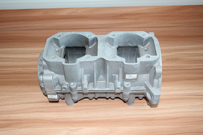 雙缸發(fā)動機箱體